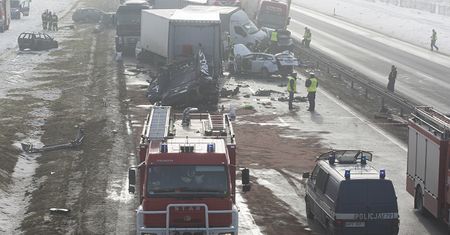 Karambol na A1. Są już pierwsze ustalenia śledczych