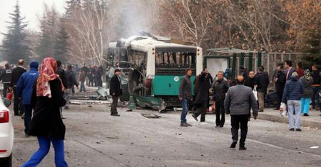 Turcja: W zamachu bombowym w Kayseri zginęło 13 żołnierzy, 48 rannych