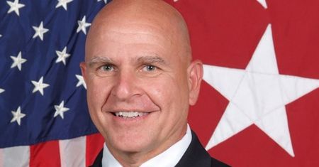 Gen. McMaster zastąpi Michaela Flynna