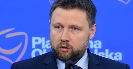 PO o szefie MON i katastrofie smoleńskiej: cynizm Antoniego Macierewicza