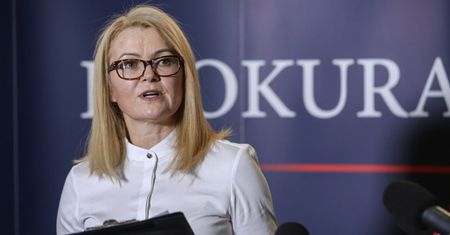 Prokuratura Krajowa: ekshumacje ofiar katastrofy smoleńskiej nie zakończą się w 2017 r.