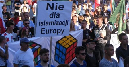 Po zamachu w Nicei. Populiści chcą "deislamizacji"