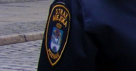 Strażnicy miejscy sprawdzają, czym poznaniacy palą w piecach