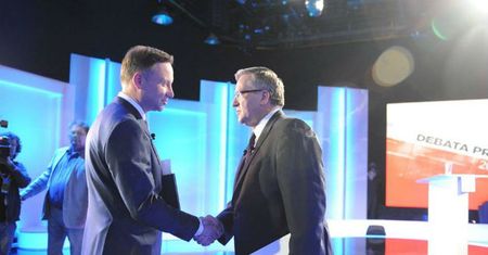 Ostatnia prosta przed II turą wyborów. Kto ma większe szanse? Oglądaj #dziejesienazywo!