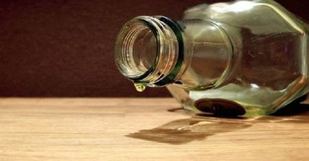 Pijana matka z Oświęcimia opiekowała się trojgiem dzieci