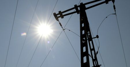 Duże spółki ze Śląska ograniczają zużycie energii ze względu na upały