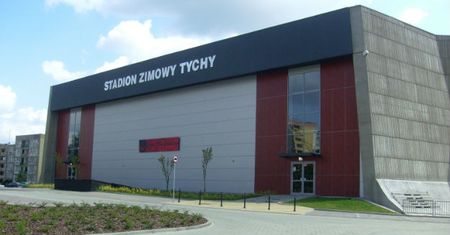 Lodowisko już otwarte! Do końca wakacji w Tychach można jeździć na łyżwach