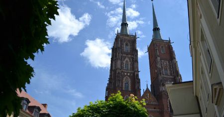 Archidiecezja wrocławska przyjmie 15 rodzin uchodźców