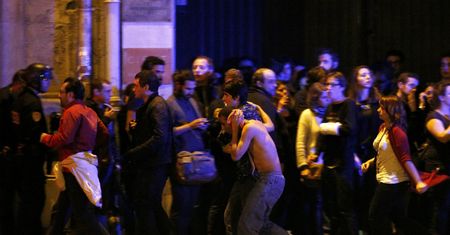 Zidentyfikowano dowódcę zamachowców w Paryżu. Nazwiska terrorysty nie ujawniono