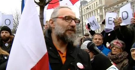 Pali się grunt pod nogami Mateusza Kijowskiego. Nie bez powodu
