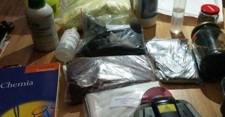 W 9 polskich miastach zatrzymano 13 osób zajmujących się produkcją materiałów wybuchowych