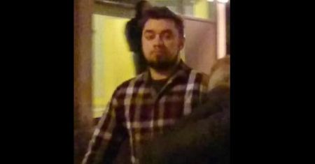 Poznańska policja poszukuje mężczyzny, który w sylwestra ciężko zranił kobietę petardą