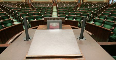 Nowy sondaż. PiS ma powody do zmartwienia?