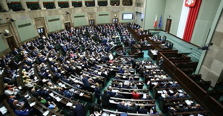 Gorący dzień w sejmie. O ochronie życia w dwóch projektach obywatelskich
