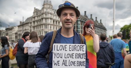 Echa Brexitu. Prof. Bogdan Góralczyk o tym, co czeka Europę i dlaczego z niepokojem patrzą na nią Chiny