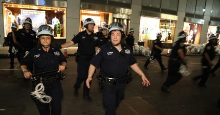 Fala protestów w USA