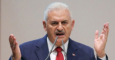 Premier Turcji Binali Yildirim: życie w kraju wraca do normy