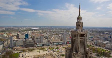 Prokuratura sprawdza zwrot działki na pl. Defilad. Szef warszawskiej palestry poda się do dymisji?