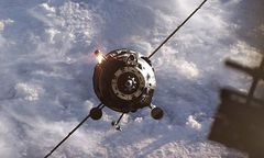 Progress spadł na podwórze domu w Tuwie