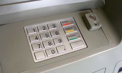 W Komornikach ktoś wysadził w powietrze bankomat