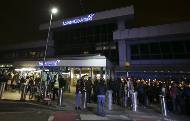 Ewakuacja portu lotniczego w Londynie