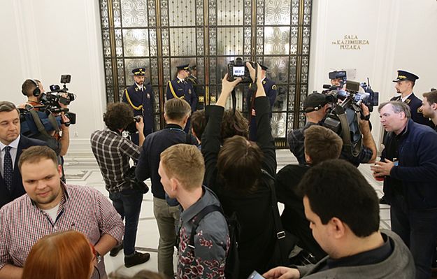 Straż Marszałkowska: nie było polecenia blokowania dostępu posłów do Sali Kolumnowej