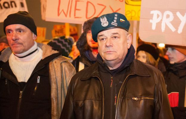 Płk A. Mazguła odpowiada na zarzuty. Chodzi o śmiertelny wypadek sprzed lat