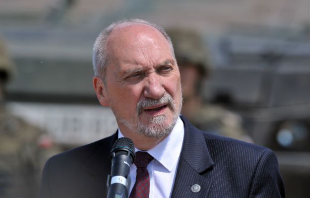 Antoni Macierewicz: NATO nie pozwoli nikomu naruszyć naszych granic