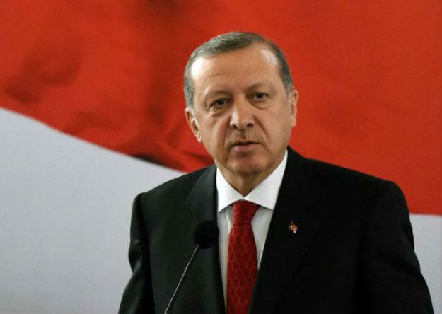 Erdogan: Turcja w obliczu jednej z największych fal terroryzmu