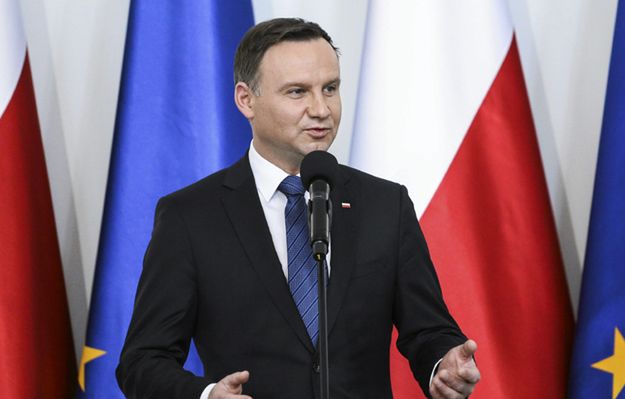 Prezydent Andrzej Duda w Waszyngtonie: problem z TK pojawił się, gdy odchodząca koalicja rządowa wybrała nowych sędziów. Od tego zaczął się cały konflikt