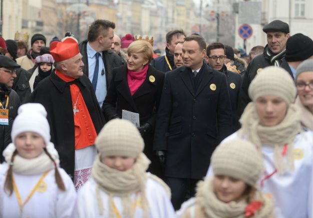 Ulicami Warszawy przeszedł Orszak Trzech Króli. Po raz pierwszy dołączył do niego prezydent