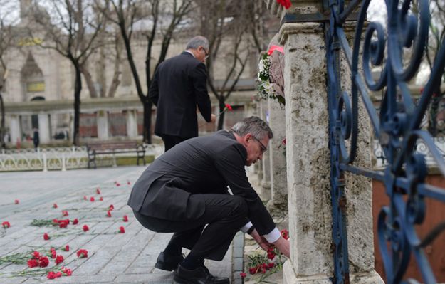 Rośnie bilans ofiar zamachu w Stambule; w szpitalu zmarły dwie osoby