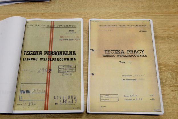Z jednego z dokumentów IPN wynika, że TW "Bolek" oświadczył o rezygnacji ze współpracy w 1973 roku