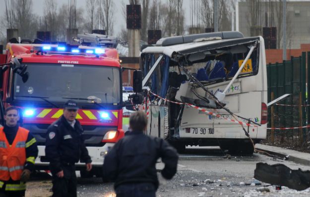 Tragiczny wypadek szkolnego autobusu we Francji