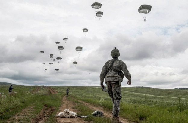 Zagrożenie rośnie, budżet się kurczy, czyli siły lądowe USA w Europie