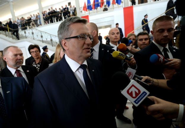 Bronisław Komorowski: dziś jest dzień prezydenta Andrzeja Dudy, chcę to uszanować