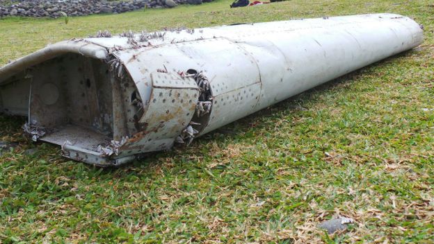 Nie mają wątpliwości: znalezione na Reunion szczątki pochodzą z MH370
