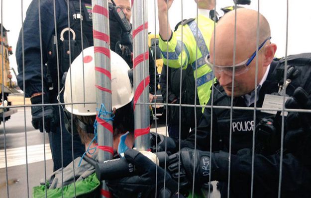 Zakłócenia lotów na Heathrow po akcji protestacyjnej ekologów