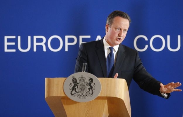 David Cameron postuluje rozważenie ataków na dżihadystów w Syrii