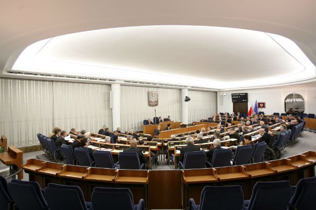 Senator PiS Michał Seweryński składa wniosek o niewyrażenie zgody na referendum. "Powstanie pułapka"