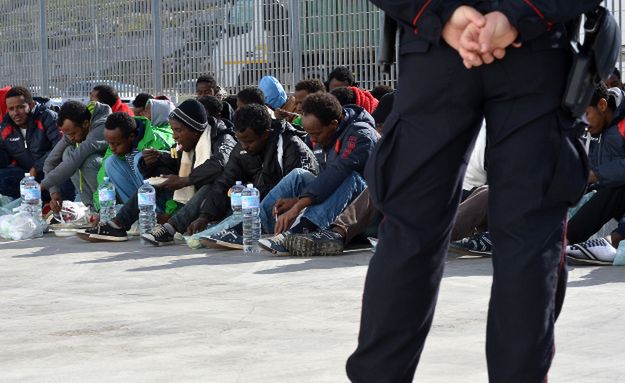 Frontex: w czerwcu wzrosła liczba migrantów docierających do Włoch