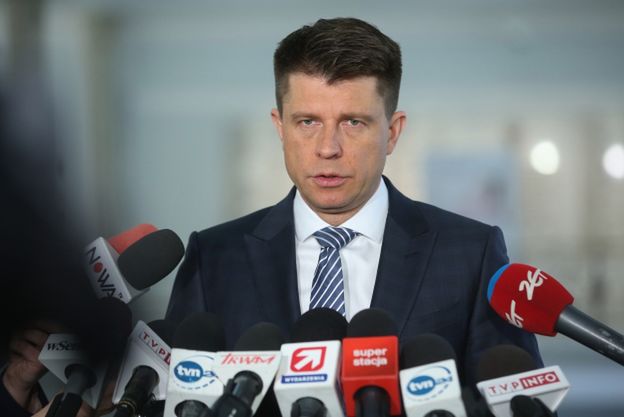 Petru: to być może początek Polexitu