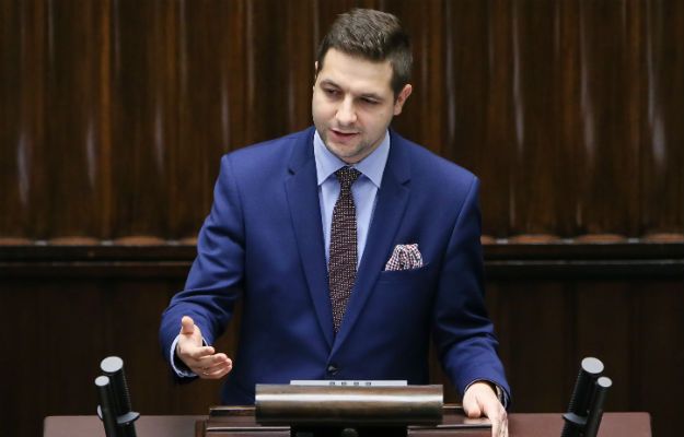 Patryk Jaki zapewnia: nie wycofamy się z reformy sądownictwa