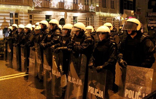 Kolejny protest w Ełku. Nieoficjalnie: policja ściąga posiłki