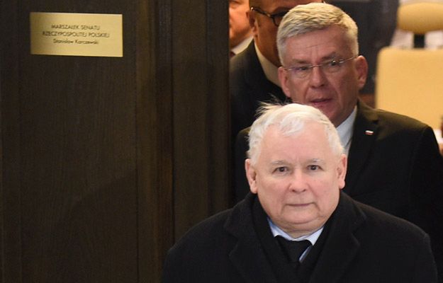 Prezes PiS Jarosław Kaczyński: zaczynamy posiedzenie na Sali Plenarnej Sejmu