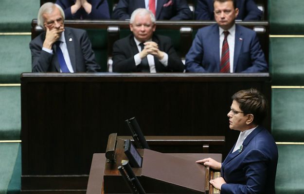 Sejm odrzucił projekt ws. aborcji. Szydło zaprezentowała trzy zobowiązania rządu ws. ochrony życia