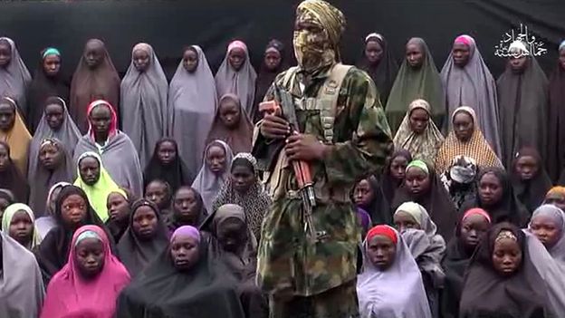 Związały się z nigeryjskimi islamistami. "Foreign Affairs" ujawnia, czym Boko Haram kusi kobiety