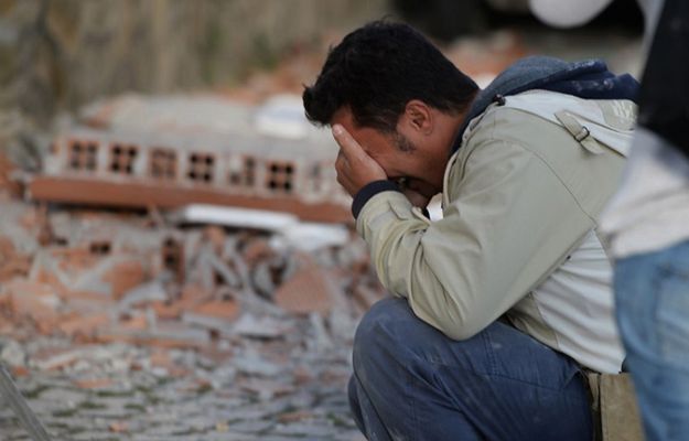 Żałoba narodowa po trzęsieniu ziemi we Włoszech. Pierwsze pogrzeby ofiar katastrofy