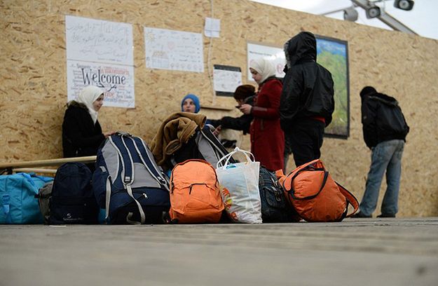 IOM: ponad 275 tys. migrantów przybyło w tym roku do Europy