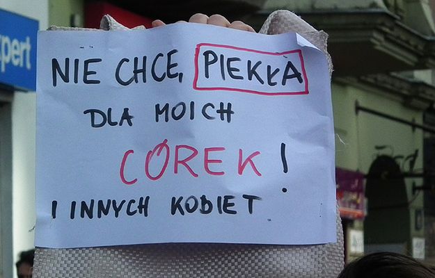 Całkowity zakaz aborcji. Wiesław Dębski: co PiS chce na tym zyskać?